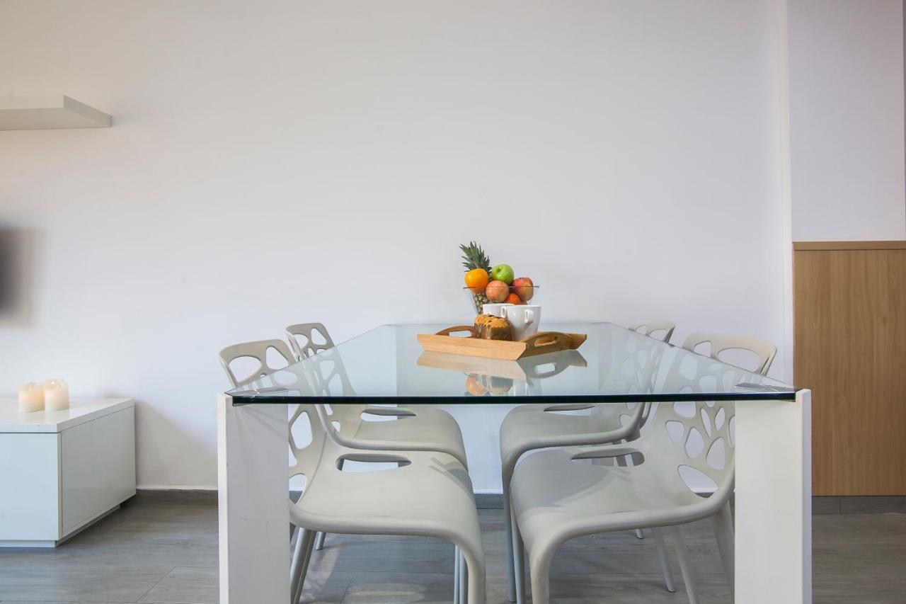 Bbarcelona Gaudi Flats Apartment ภายนอก รูปภาพ