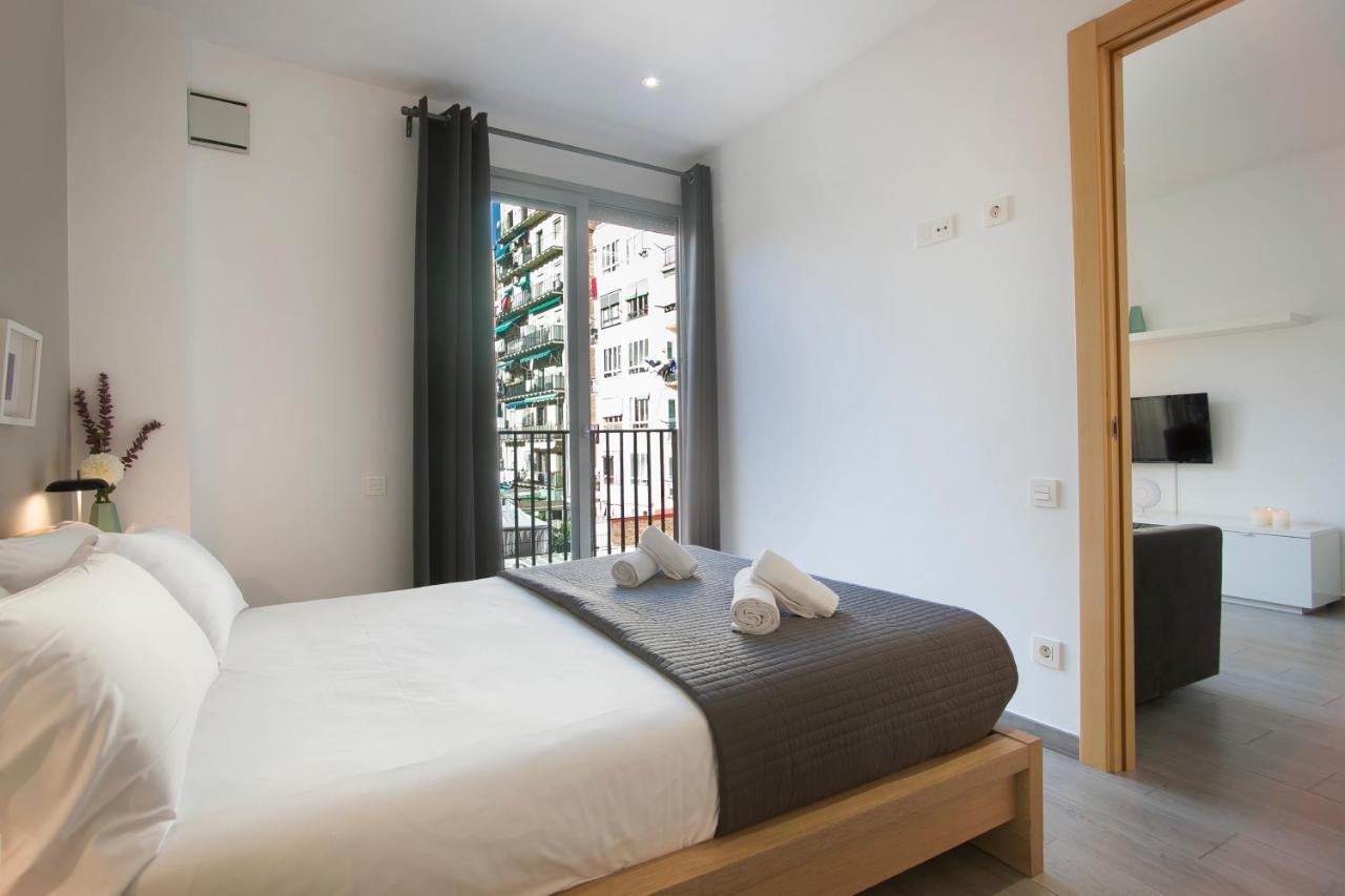 Bbarcelona Gaudi Flats Apartment ภายนอก รูปภาพ